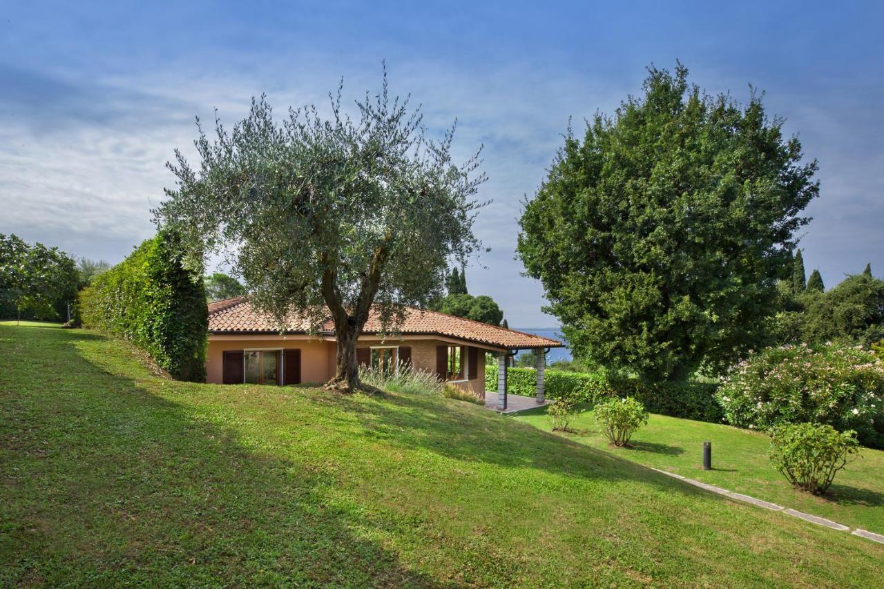 Villa Irene In Bardolino Exterior photo