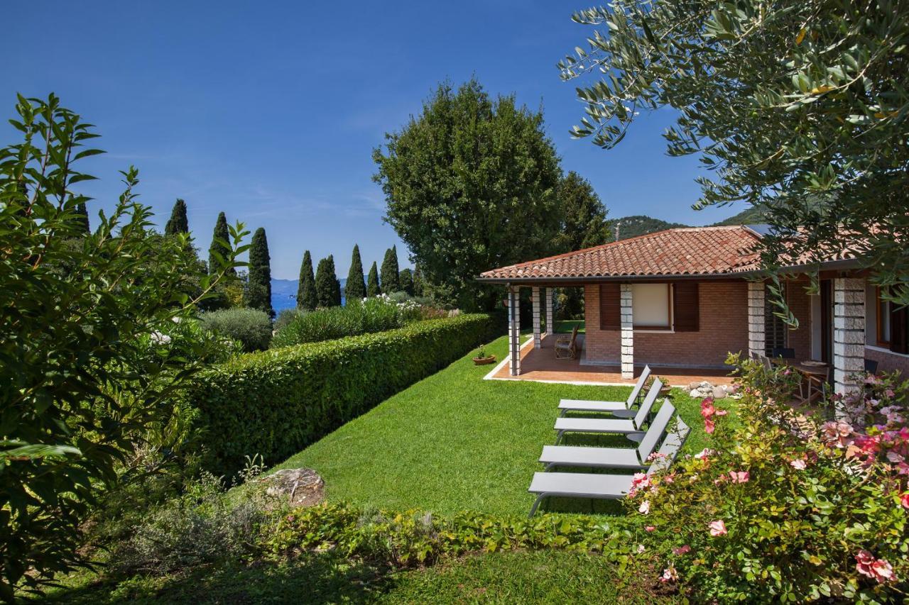 Villa Irene In Bardolino Exterior photo